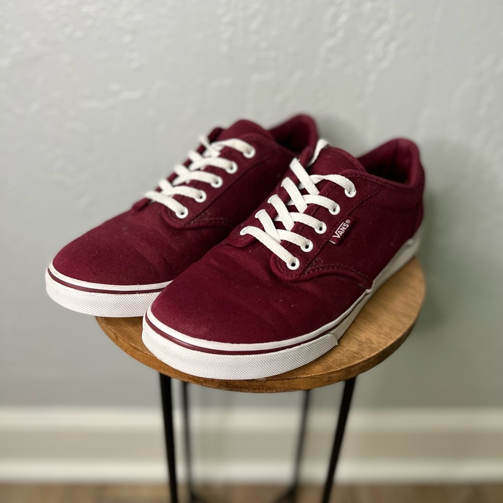 Vans- Women’s Atwood Burgundy Low